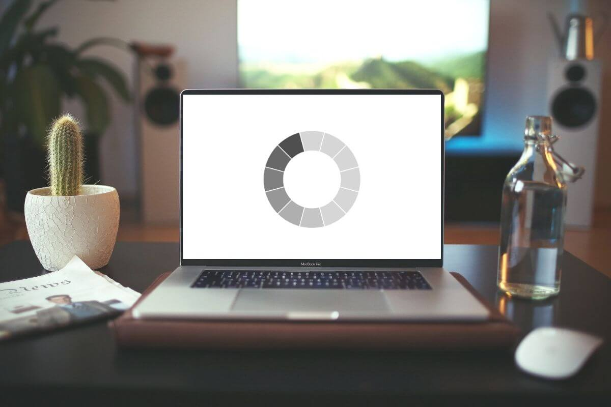 Speed Sells: Why Fast Websites Win Customers Before Anything Else